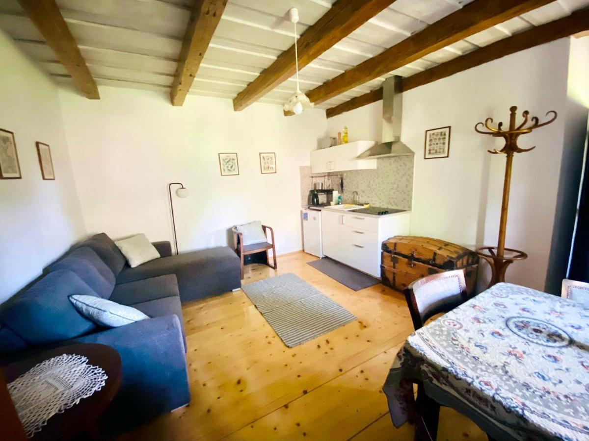 Lelle Vineyard Cottages Balatonlelle Eksteriør bilde