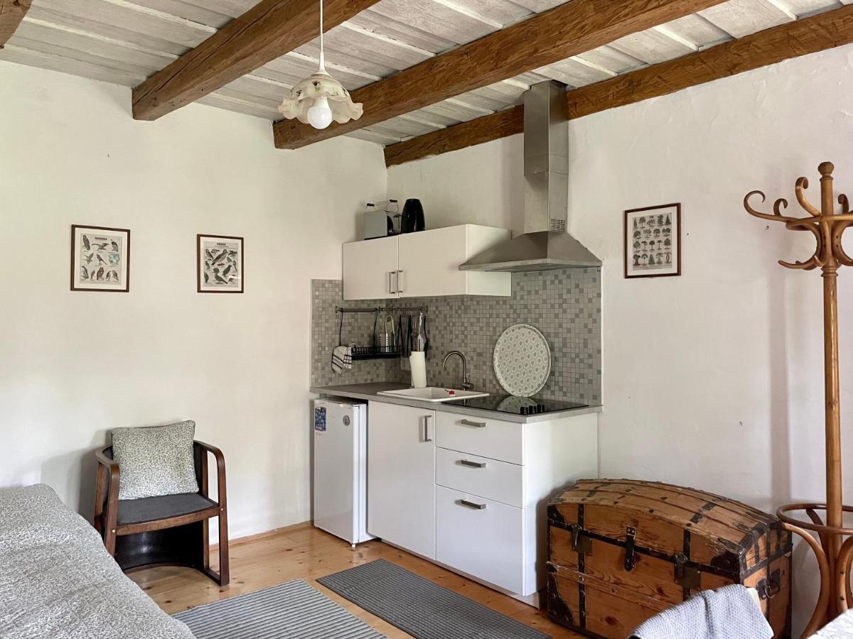 Lelle Vineyard Cottages Balatonlelle Eksteriør bilde