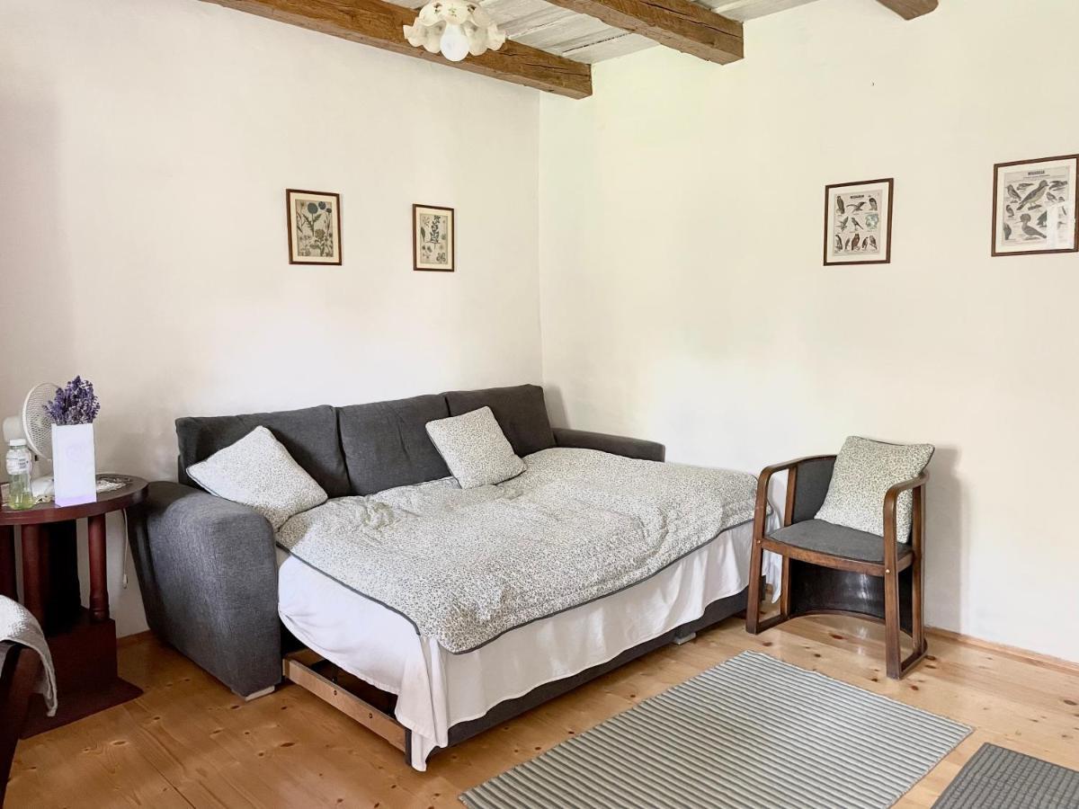Lelle Vineyard Cottages Balatonlelle Eksteriør bilde